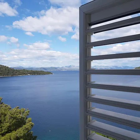 Marija Mljet *